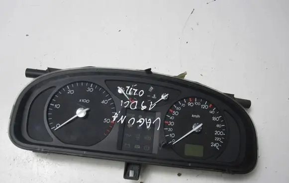 Renault Laguna II Speedometer (instrument cluster) 8200218863