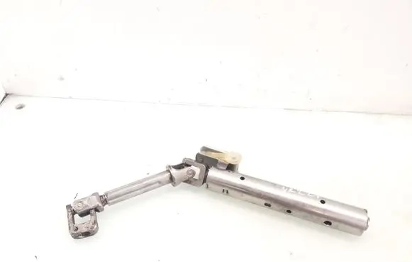 Volkswagen New Beetle Steering column universal joint