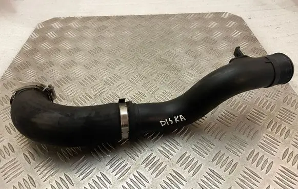 Land Rover Discovery 5 Intercooler hose/pipe FPLA6K770CD