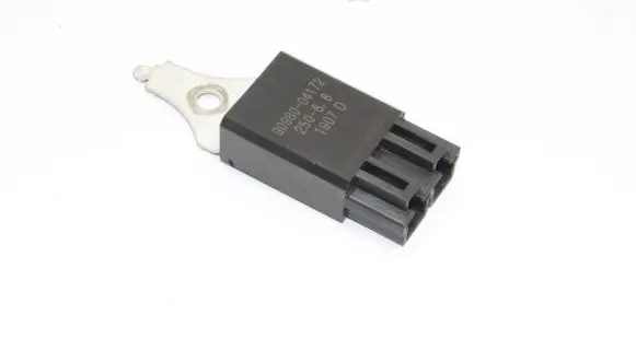 Lexus RX 450H Other relay 9098004172