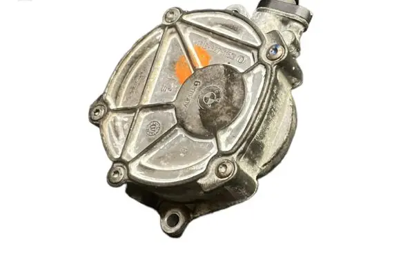 BMW 1 E82 E88 Vacuum pump 0313337124 0313327116
