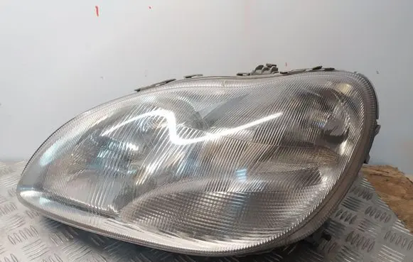 Mercedes-Benz S W220 Headlight/headlamp A2208200161 0301153001