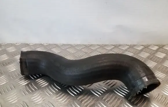 Intercooler hose/pipe