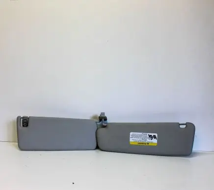 Sun visor