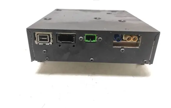 Volvo XC70 CD/DVD changer 31310241