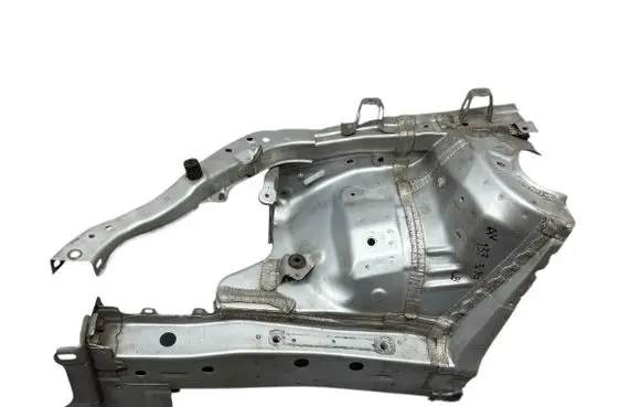 Toyota Avensis T270 Front side member 5370105080 5320205030