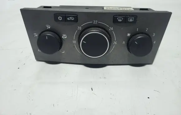 Opel Zafira B Climate control unit 0AM7505C61 13245119 901512900001