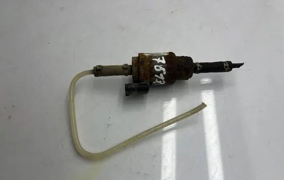 Volkswagen Caddy Webasto auxiliary heater fuel pump TM8860 00270907 9019847B