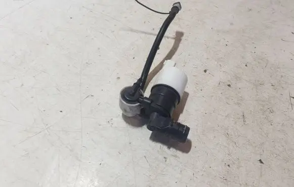 Jaguar XF X260 Windscreen/windshield washer pump BK2117K624BA E23VB AV6117K624AA
