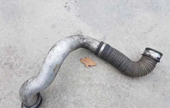 BMW X3 E83 Intercooler hose/pipe