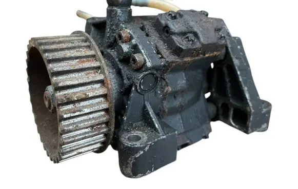 Renault Scenic II - Grand scenic II Fuel injection high pressure pump 8200663258 A2C0000754