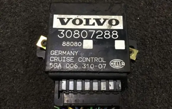 Volvo S40, V40 Cruise control unit/module 30807288 88080