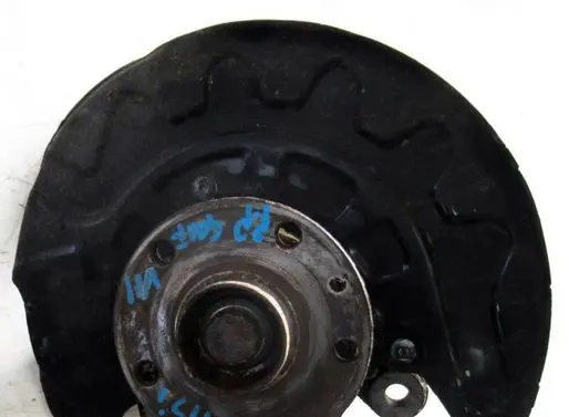 Volkswagen Golf VII Front wheel hub spindle knuckle