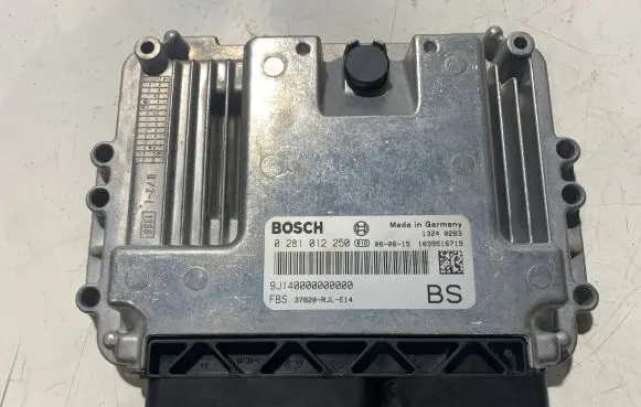 Honda FR-V Engine control unit/module 0281012250