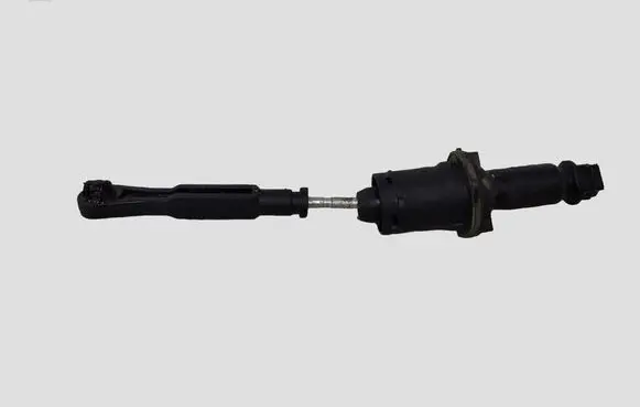 Peugeot 3008 I Clutch master cylinder