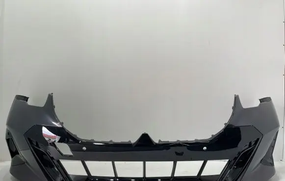 BMW 5 G60 Front bumper G60V1033693 601002834