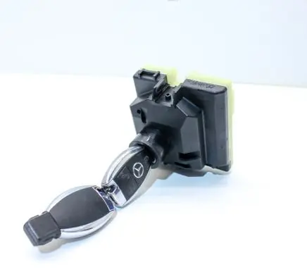Mercedes-Benz C W205 Ignition lock A2059000924