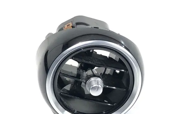 Rear air vent grill
