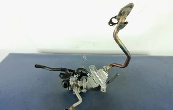 Toyota Yaris EGR valve cooler 2205000020