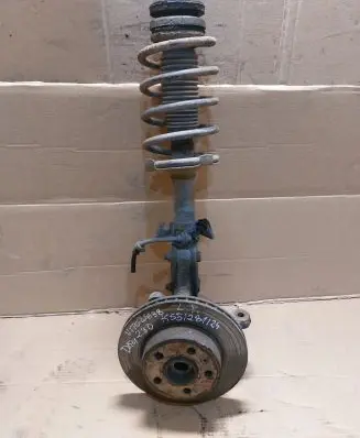 Mercedes-Benz Vito Viano W638 Front wheel hub spindle knuckle A6383320224