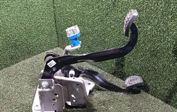 Ford Transit Pedal assembly GK212450BD