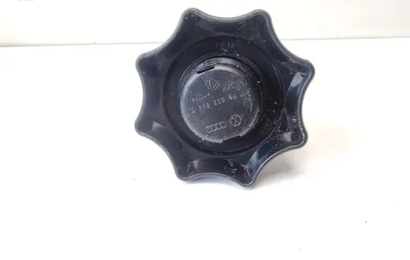 Volkswagen Jetta VI Spare wheel bolt 1K0803899D