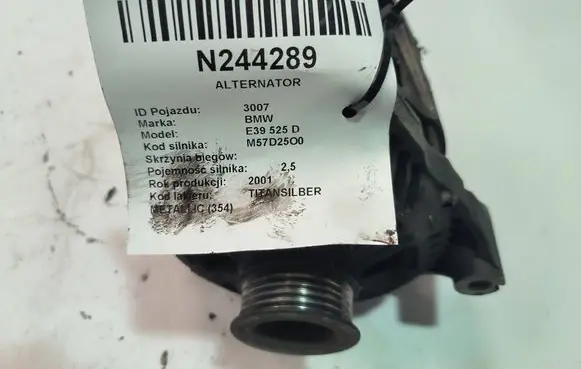 BMW 5 E39 Generator/alternator 2248296