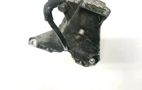 Audi A4 S4 B6 8E 8H Engine mounting bracket 8E0199308D