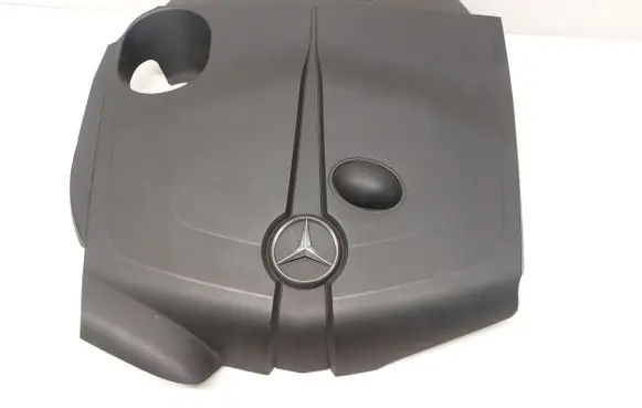 Mercedes-Benz A W176 Engine cover (trim) A6510109815