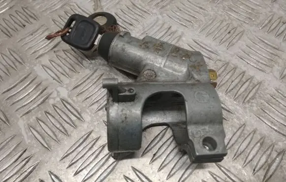 Volkswagen Golf II Ignition lock 171905851