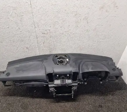 Mercedes-Benz GLE (W166 - C292) Dashboard 