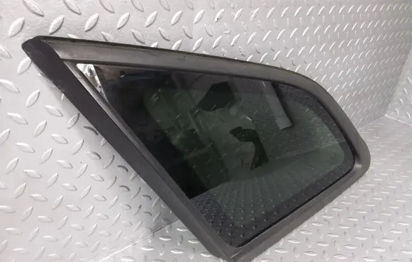 KIA Ceed Rear side window 87810A2510