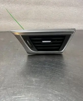 Dash center air vent grill