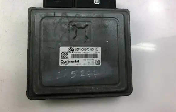 Volkswagen Polo V 6R Other control units/modules 03F906070GD F3621