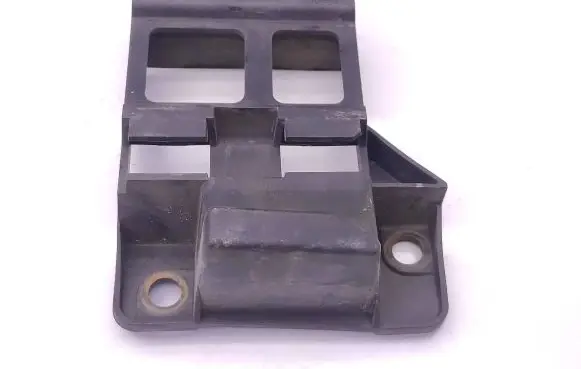 Mercedes-Benz Sprinter W906 Front bumper mounting bracket A9068850163