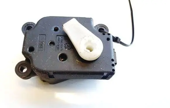 Land Rover Discovery 3 - LR3 Air flap motor/actuator MF1139300680
