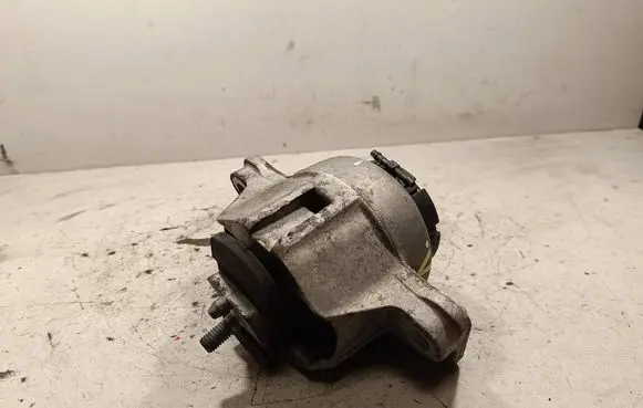 Jaguar XF X260 Engine mount bracket HX736A003GC