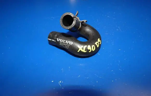 Volvo XC90 Engine coolant pipe/hose 31338717