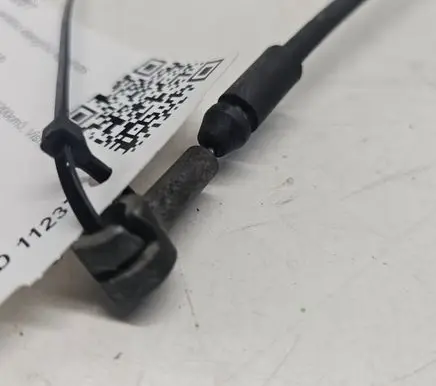 Hyundai Santa Fe Engine bonnet/hood lock release cable 