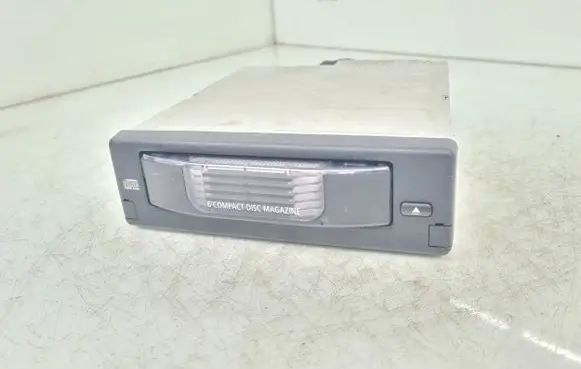 BMW 5 E60 E61 CD/DVD changer 65126956939 6956939