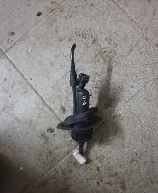 Mazda 5 Clutch slave cylinder 