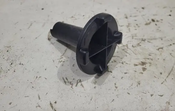 Mercedes-Benz GLK (X204) Spare wheel bolt A2048981914