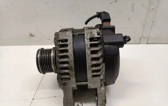 Opel Grandland X Generator/alternator 9820893880