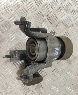 Toyota RAV 4 (XA50) Engine mount bracket