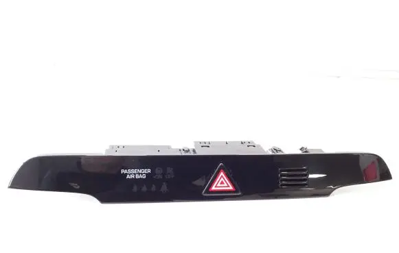 Hyundai Tucson TL Hazard light switch 93700D7100