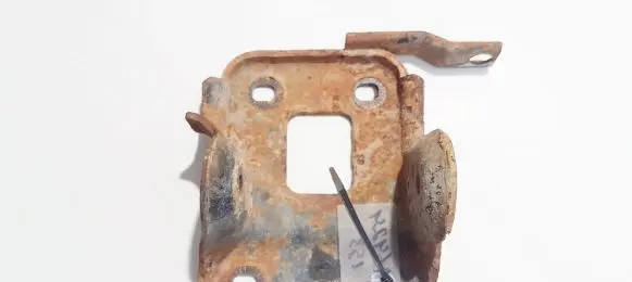 Audi A4 S4 B5 8D Bracket in trunk/boot 