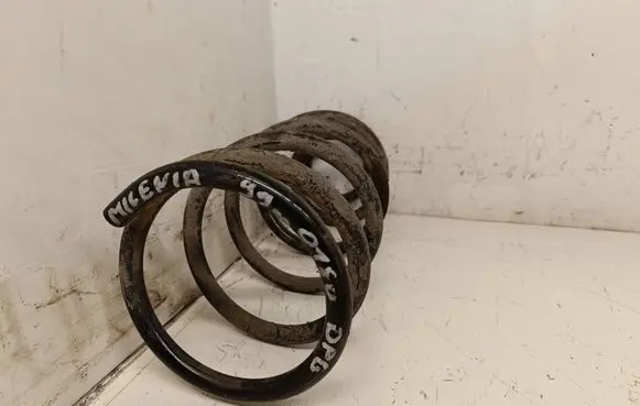 Mazda Xedos 6 Rear coil spring
