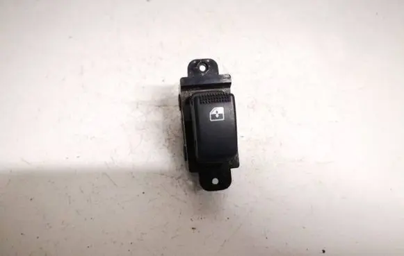 Hyundai i20 (PB PBT) Electric window control switch 202005491