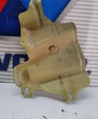 Renault Megane IV Other engine bay part 476935189R