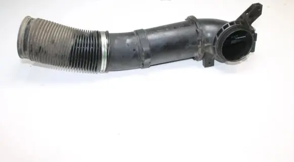 Volvo C30 Intercooler hose/pipe 76894836